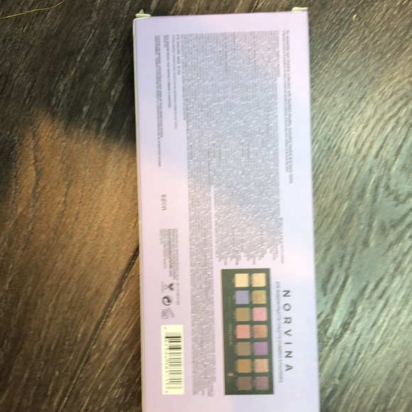 Not used norvina Anastasia pallet - Picture 2 of 2